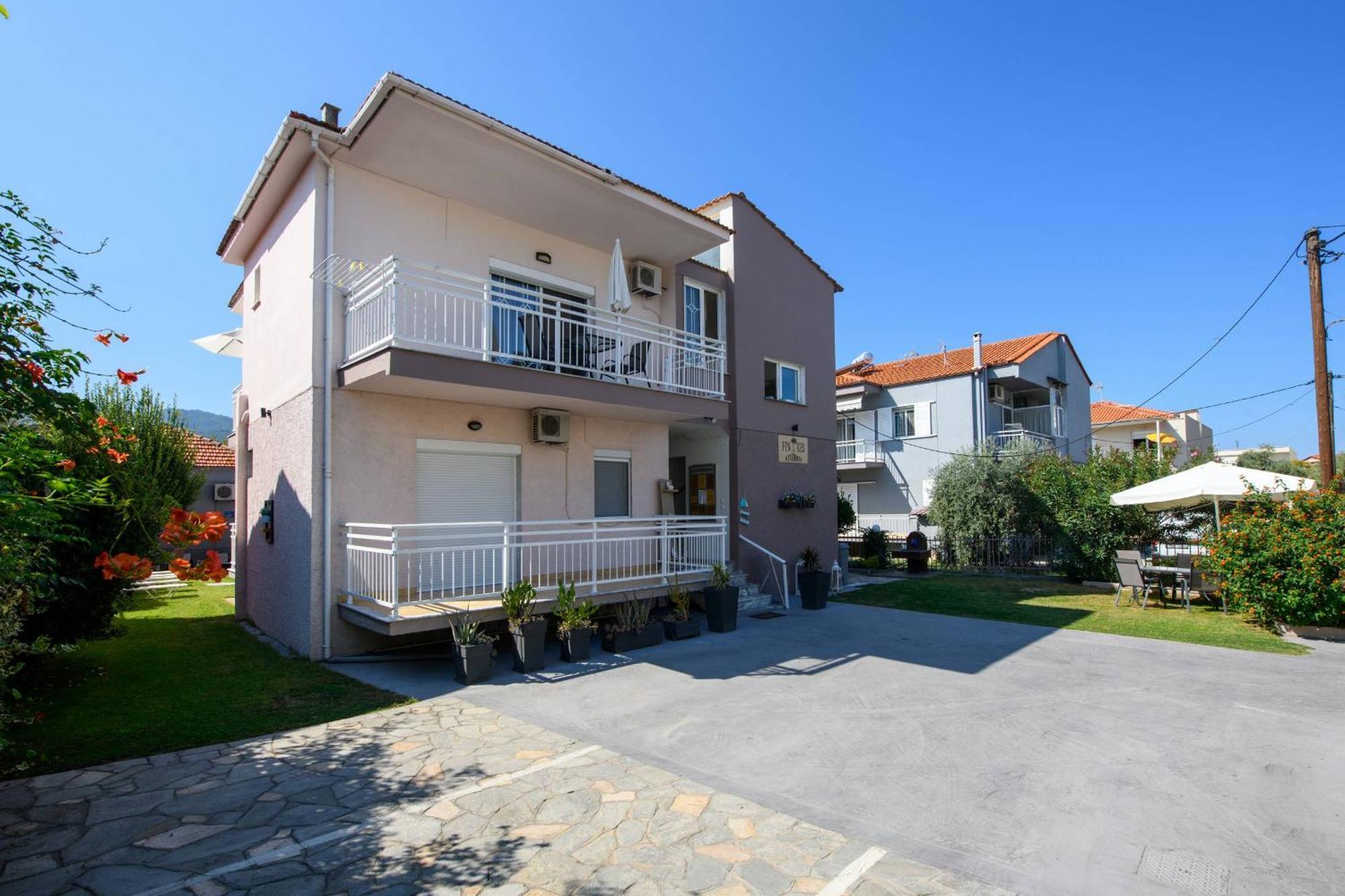 Studios Finikes Limenas  Exteriér fotografie